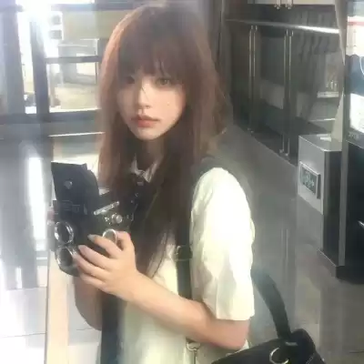 苍傲玉